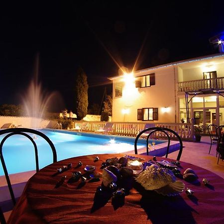 Hotel Aurora Pula Bagian luar foto
