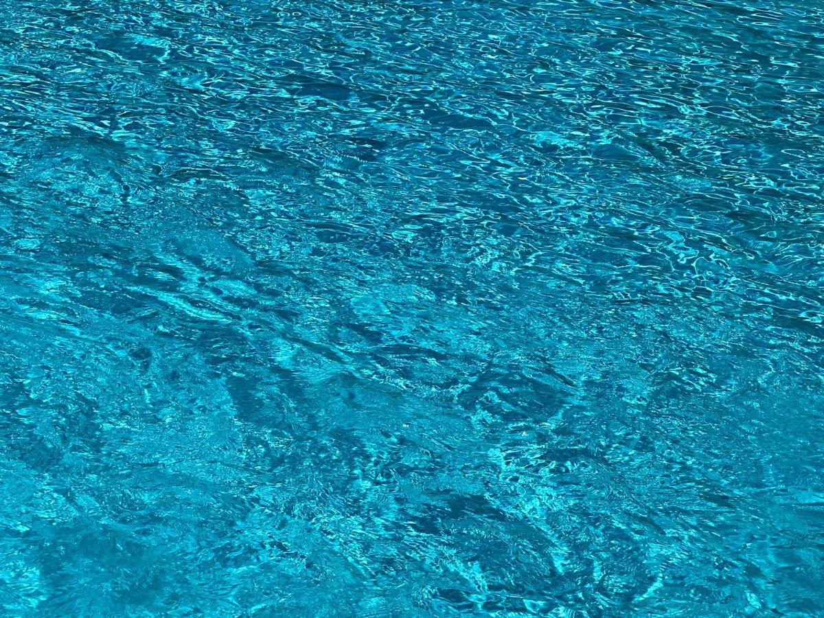 Hotel Aurora Pula Bagian luar foto