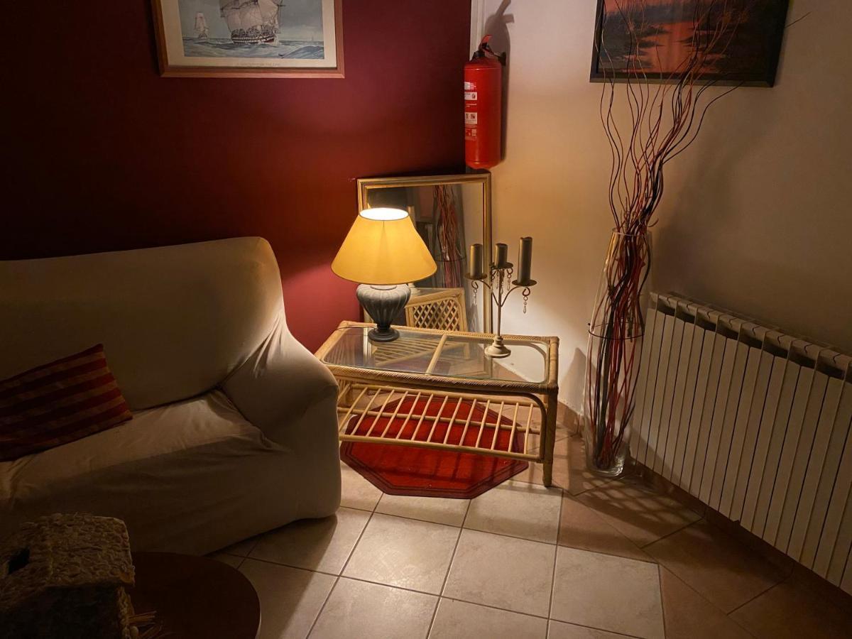 Hotel Aurora Pula Bagian luar foto