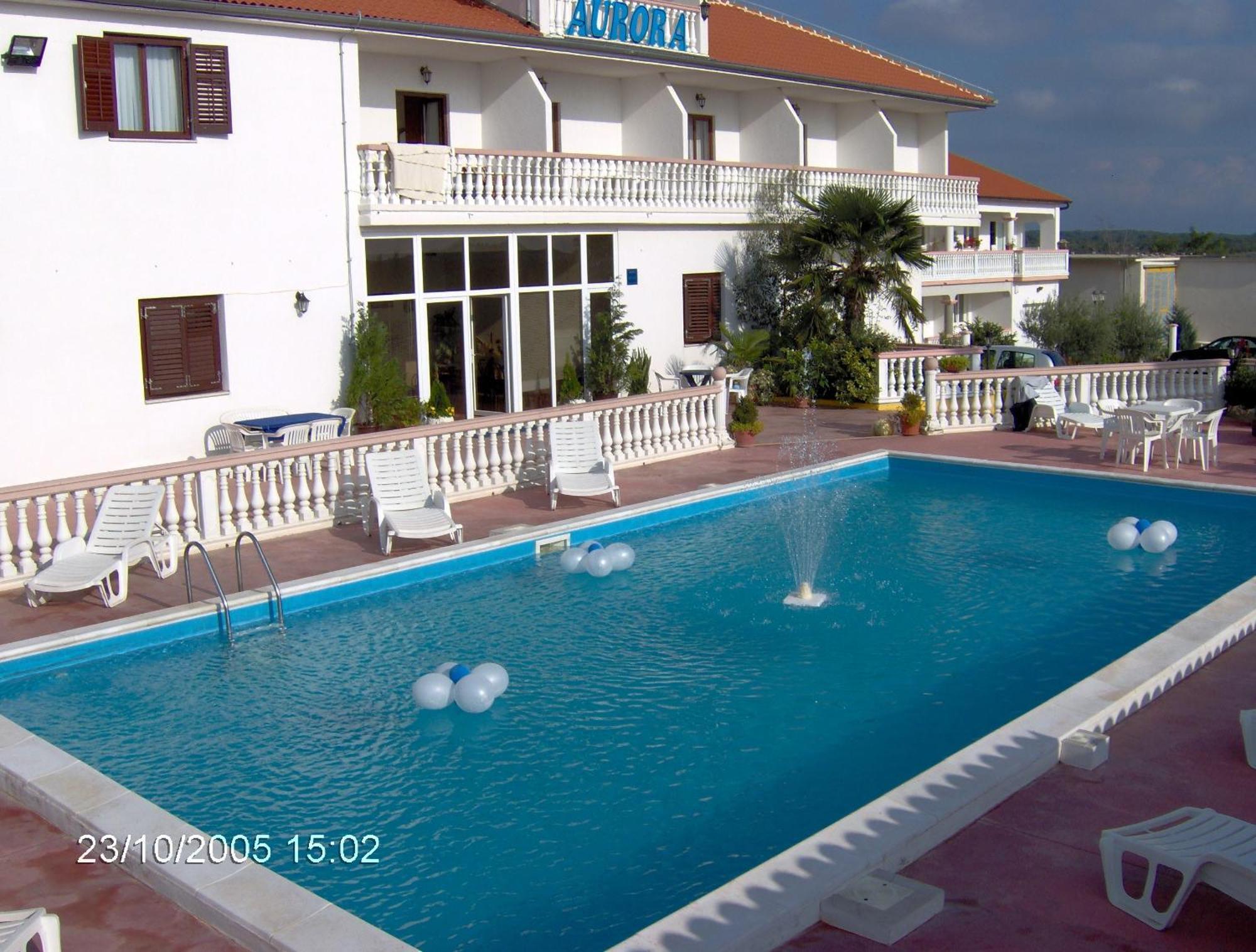 Hotel Aurora Pula Bagian luar foto