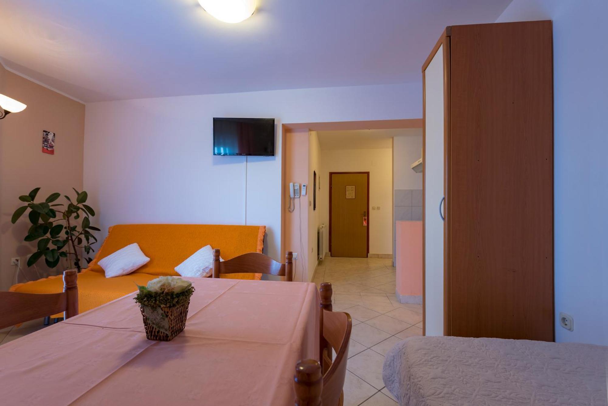 Hotel Aurora Pula Bagian luar foto